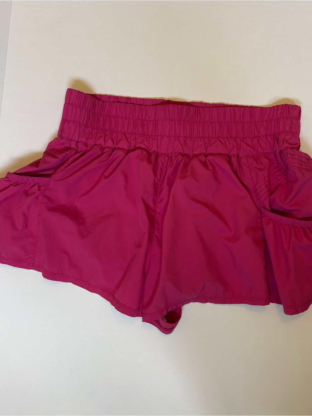 Free People Women’s Active Shorts Pink Size M - Picture 2 of 6